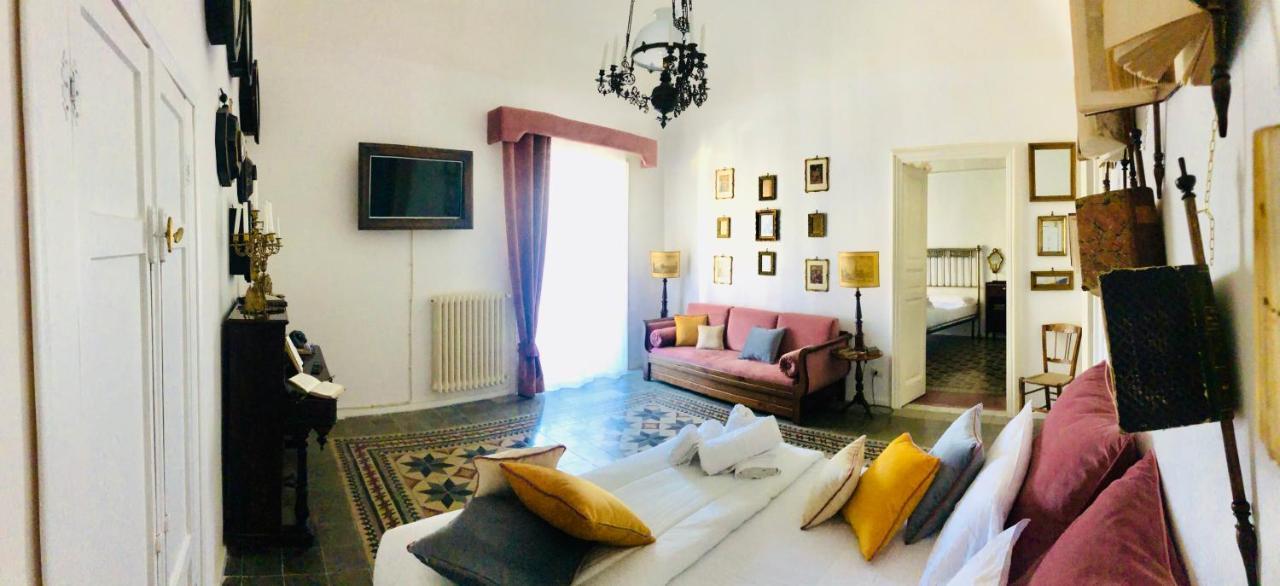 La Casa Sulla Piazza Διαμέρισμα Έννα Εξωτερικό φωτογραφία