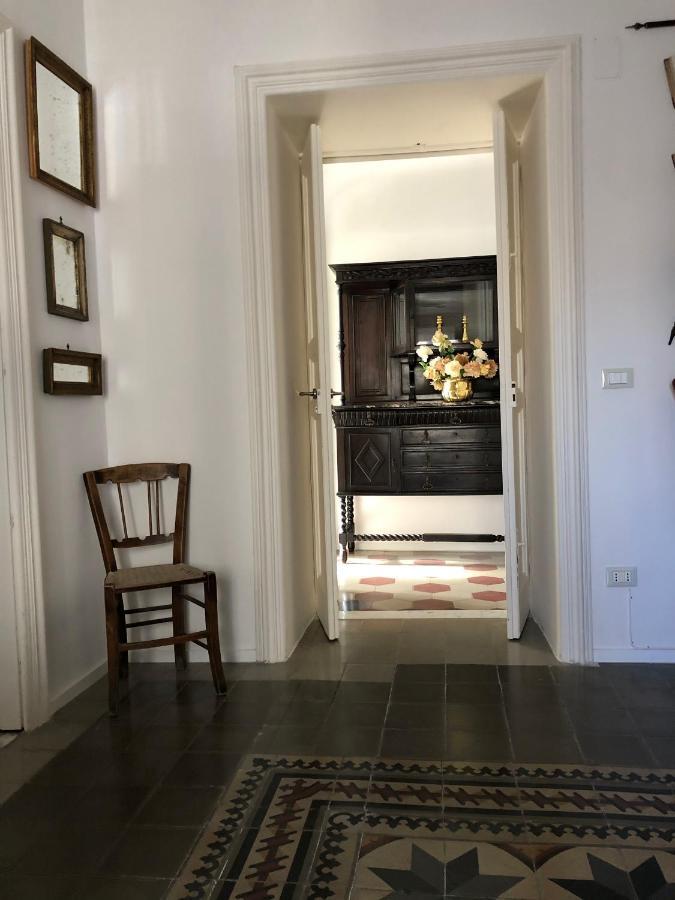 La Casa Sulla Piazza Διαμέρισμα Έννα Εξωτερικό φωτογραφία
