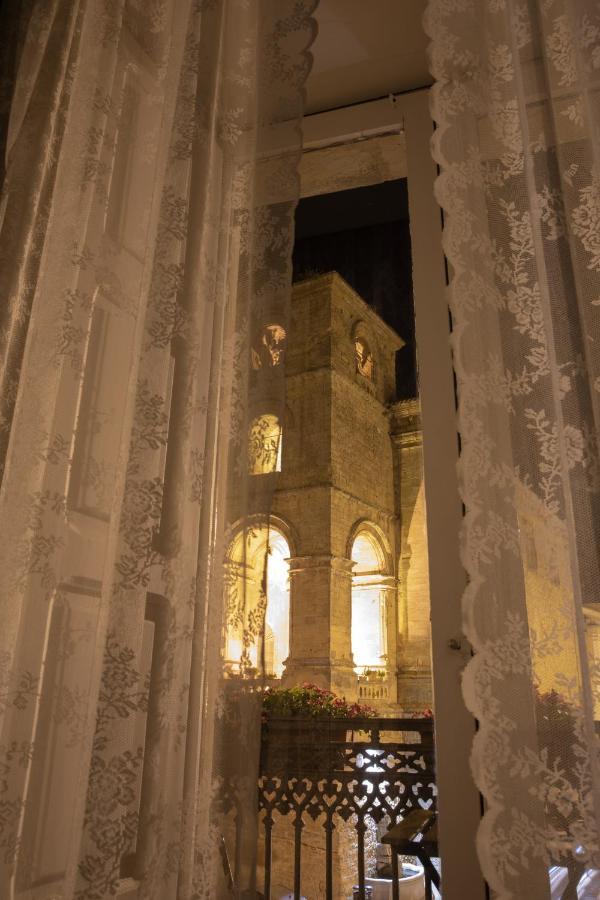 La Casa Sulla Piazza Διαμέρισμα Έννα Εξωτερικό φωτογραφία